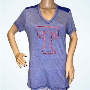 Majestic Fan Fashion MLB Texas Rangers V-neck Tee Shirt T-Shirt Size Medium VGC